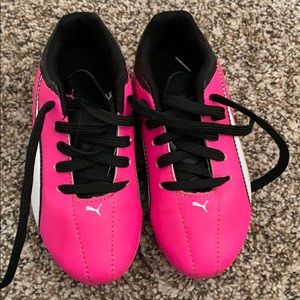 Little Girls Puma Soccer Cleats. Size 12.